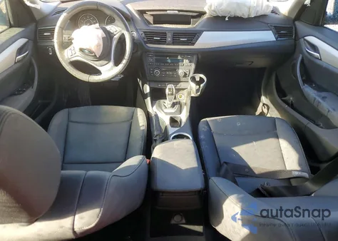 2015 BMW X1 Sdrive28I z USA, uszkodzony, nr VIN WBAVM1C52FV498802